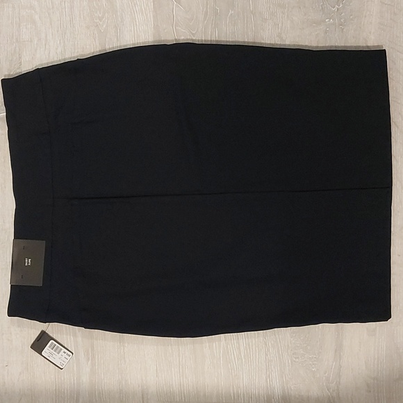NWT - RW&CO Pencil Skirt Navy Blue - Picture 4 of 6